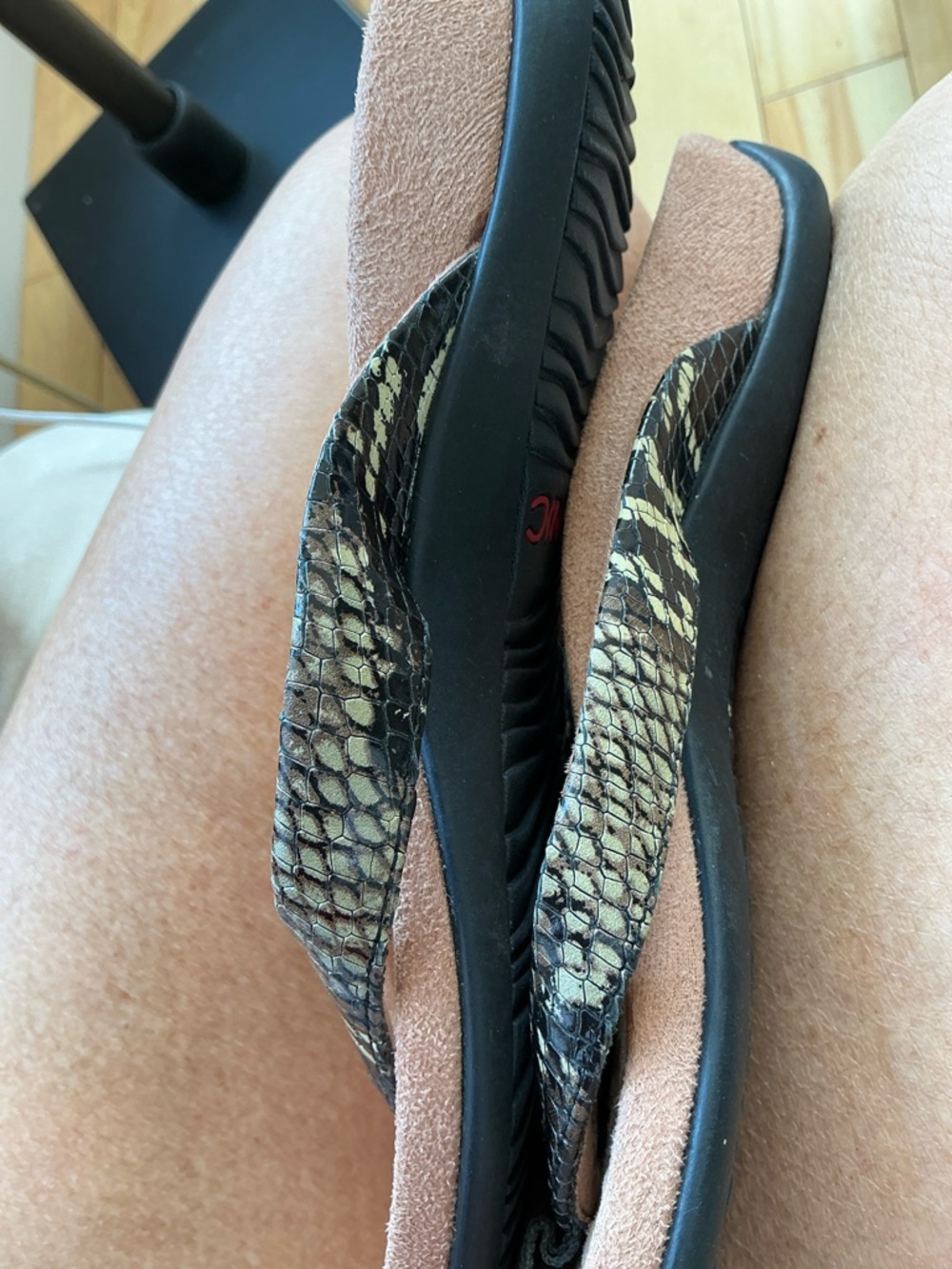 Vionic Black Snake-Print Thong Sandal Dillon Boa - Picture 7 of 10